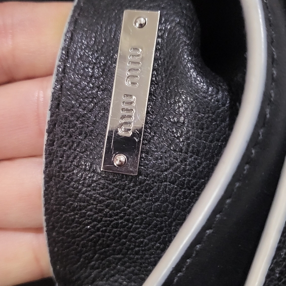 Miu Miu Dahlia Crossbody Bag Small - Picture 8 of 12